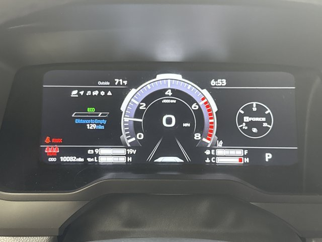 Used 2024 Toyota Tundra Limited AWD/4WD image 19