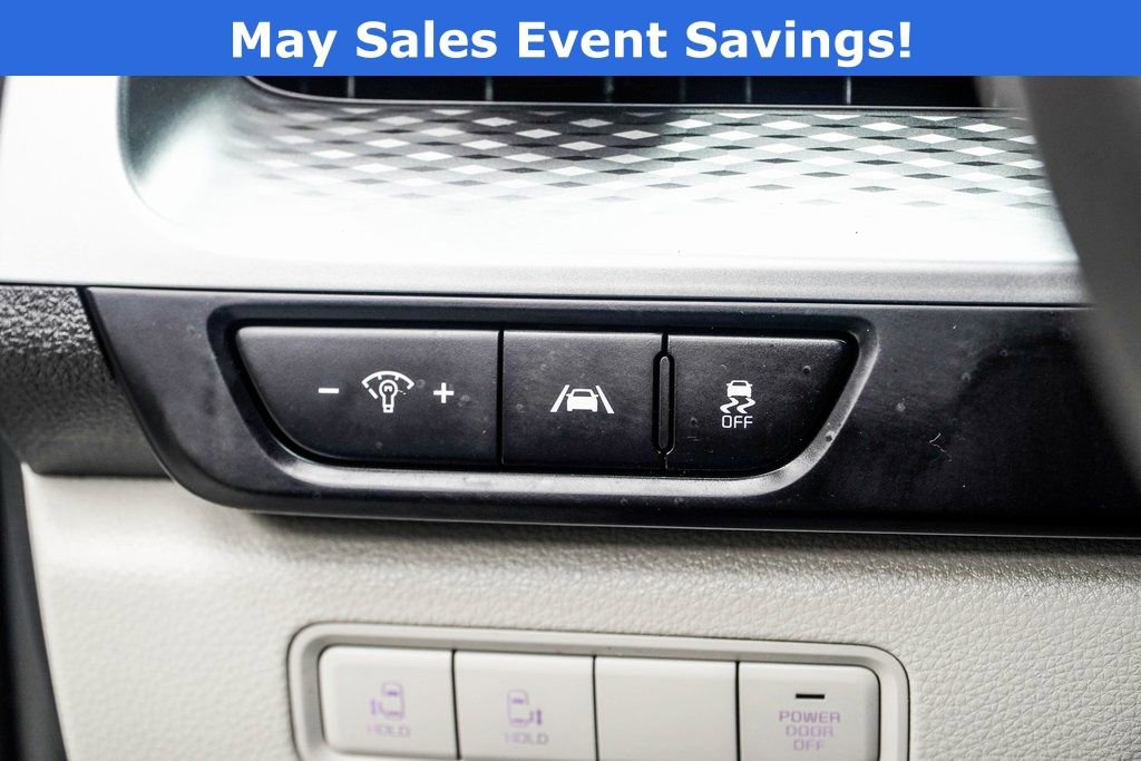 Used 2024 Kia Carnival LX FWD image 28