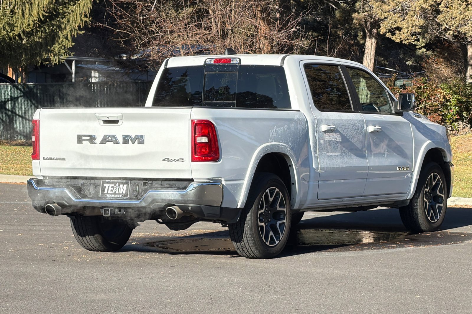 Used 2025 RAM 1500 Laramie image 4