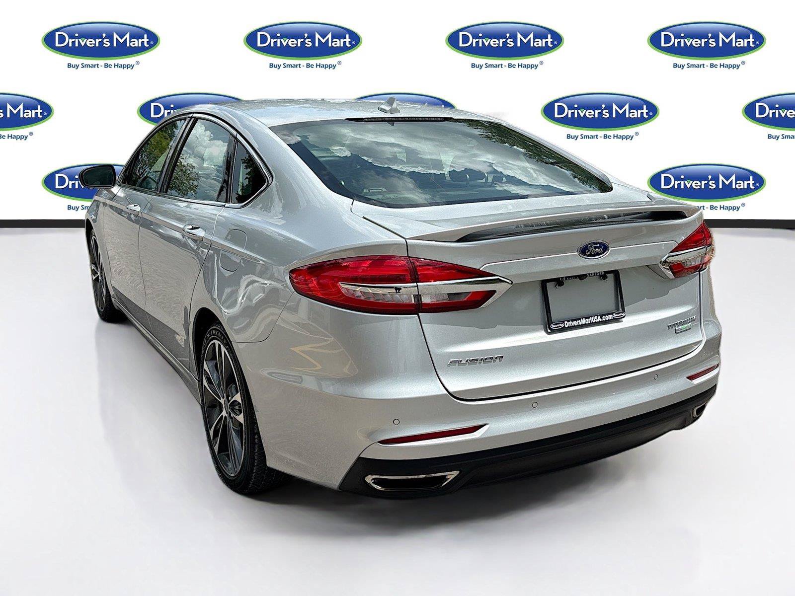 Used 2019 Ford Fusion Titanium FWD image 5