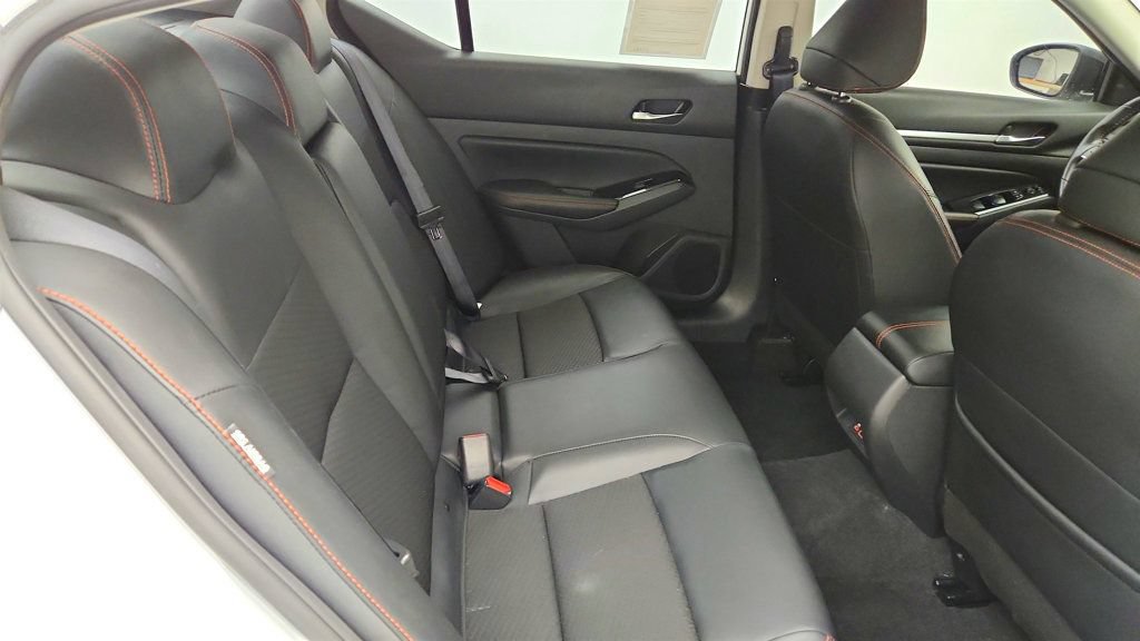 Used 2024 Nissan Altima 2.5 SR AWD/4WD image 22