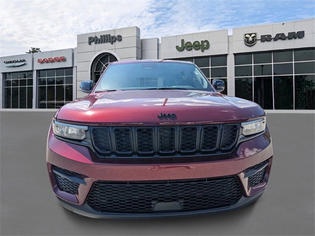 New 2025 Jeep Grand Cherokee Altitude image 9
