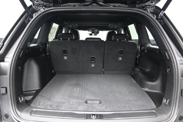 New 2026 Jeep Grand Cherokee Altitude AWD/4WD image 21