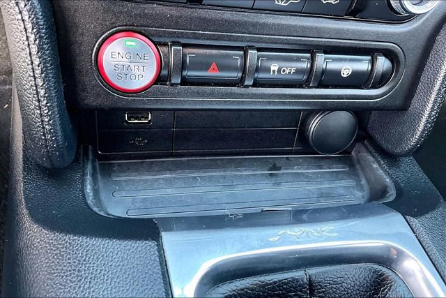 Used 2018 Ford Mustang EcoBoost image 19