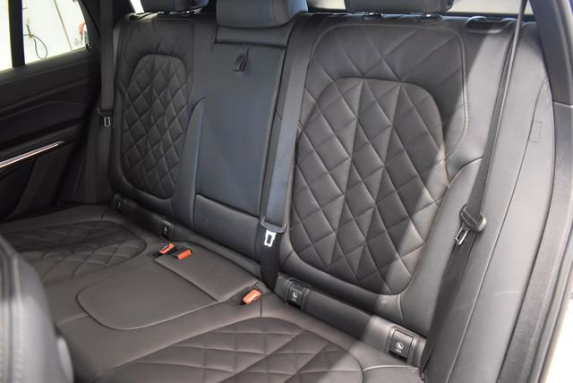 Used 2023 BMW X5 xDrive40i w/ M Sport Package AWD/4WD image 7