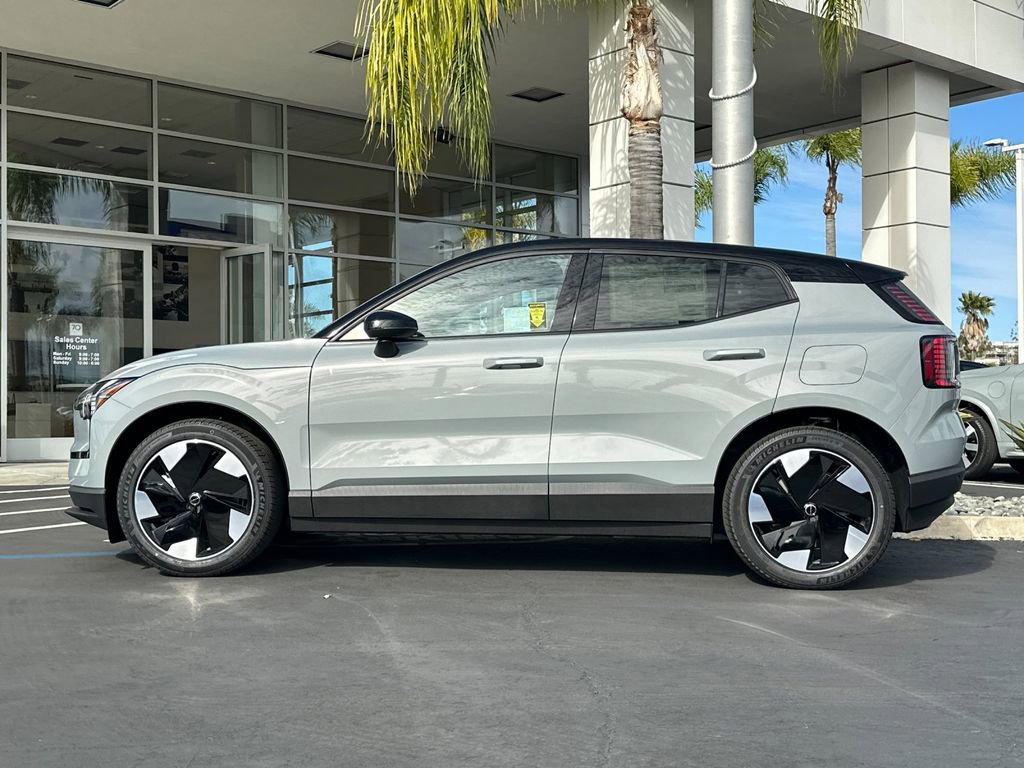 New 2026 Volvo EX30 Plus w/ Climate Package AWD/4WD image 2