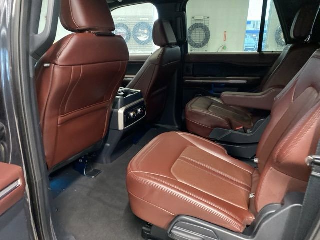 Used 2024 Ford Expedition Max Limited AWD/4WD image 30
