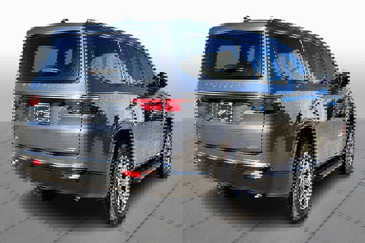 Used 2022 Jeep Wagoneer Series II image 12