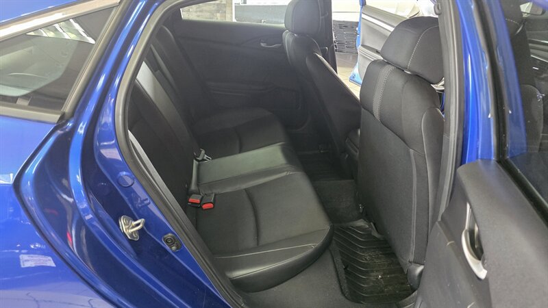 Used 2019 Honda Civic Sport image 20