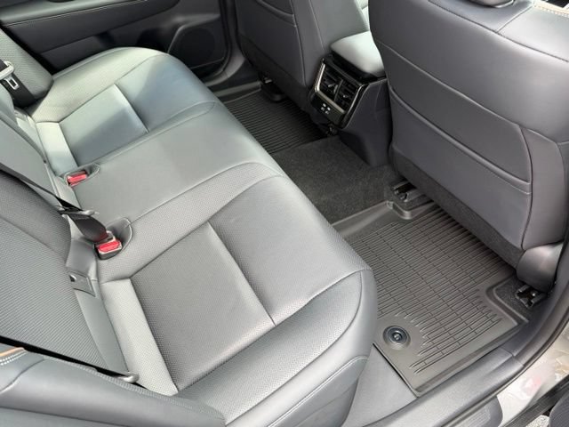 Used 2026 Toyota Crown AWD/4WD image 7