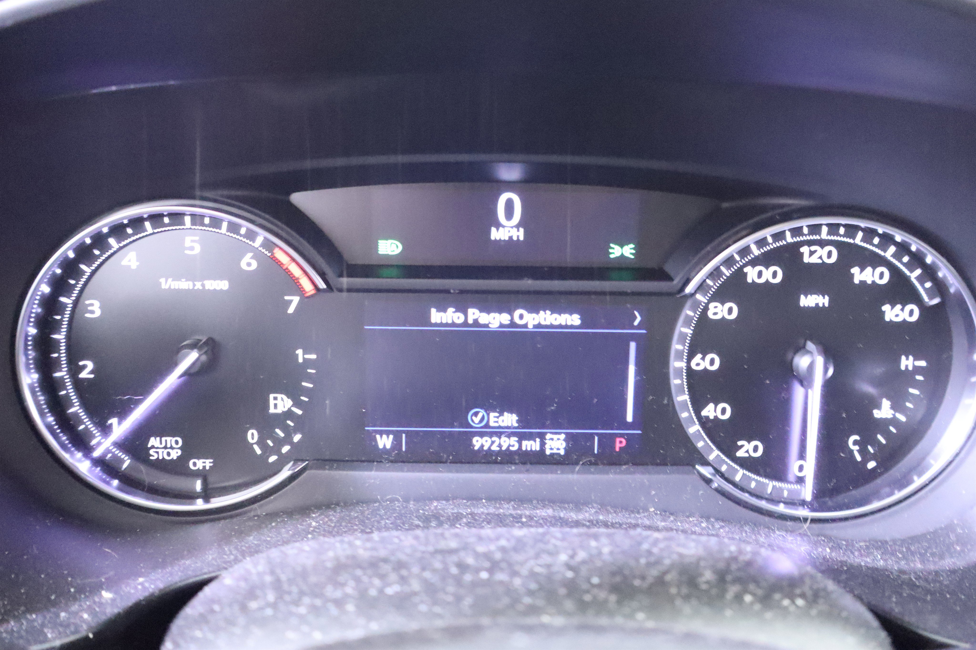 Used 2019 Cadillac XT4 Premium Luxury w/ Cold Weather Package AWD/4WD image 18