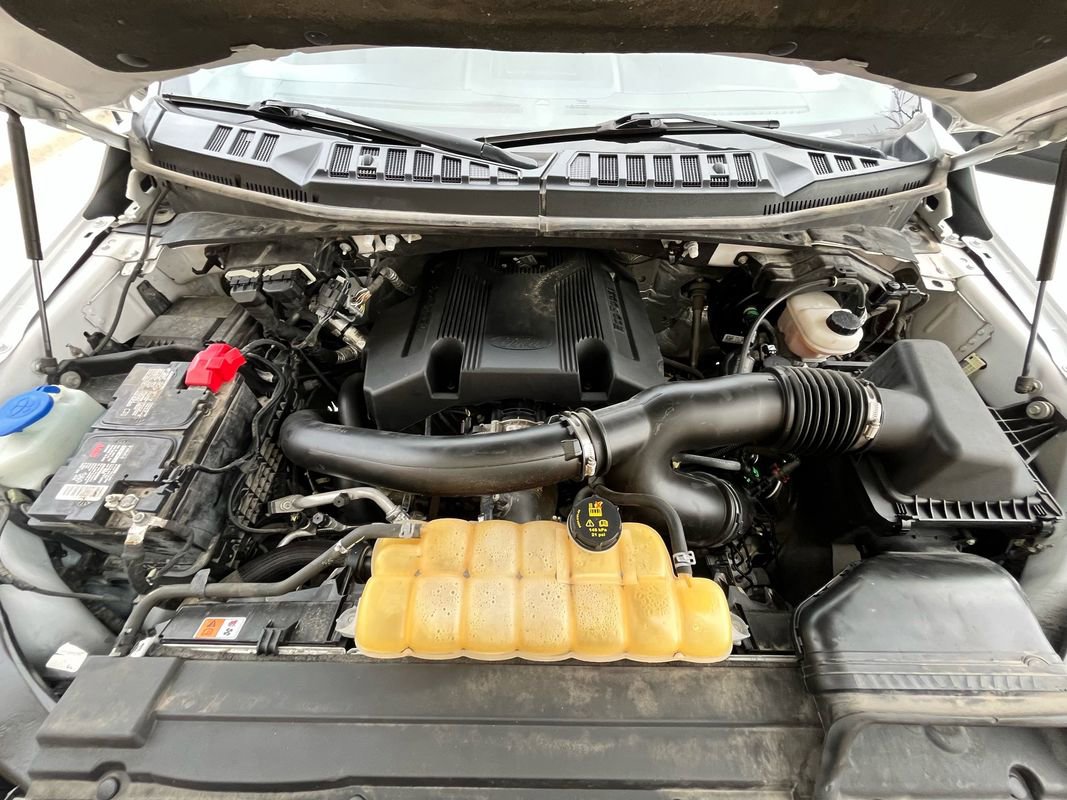 Used 2018 Ford F150 XLT AWD/4WD image 24
