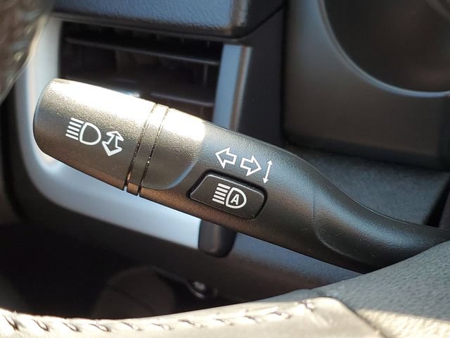 Used 2020 GMC Terrain SLT w/ Preferred Package FWD image 15