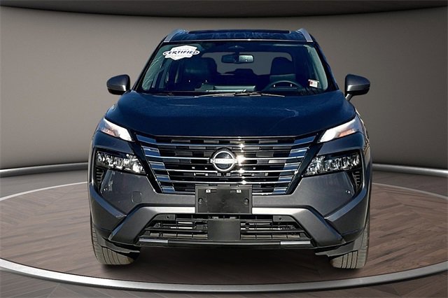 Certified 2025 Nissan Rogue SL w/ SL Premium Package image 3