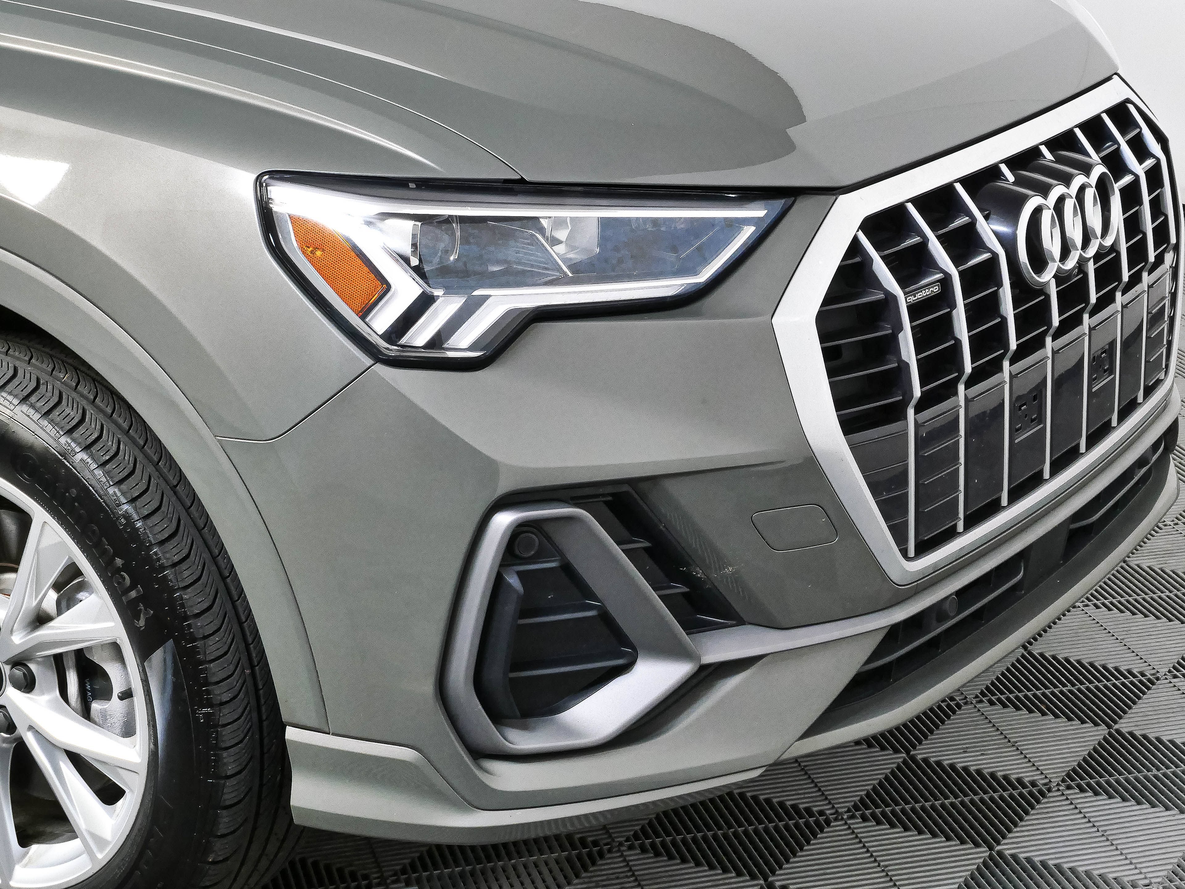 Used 2023 Audi Q3 2.0T Premium Plus AWD/4WD image 38