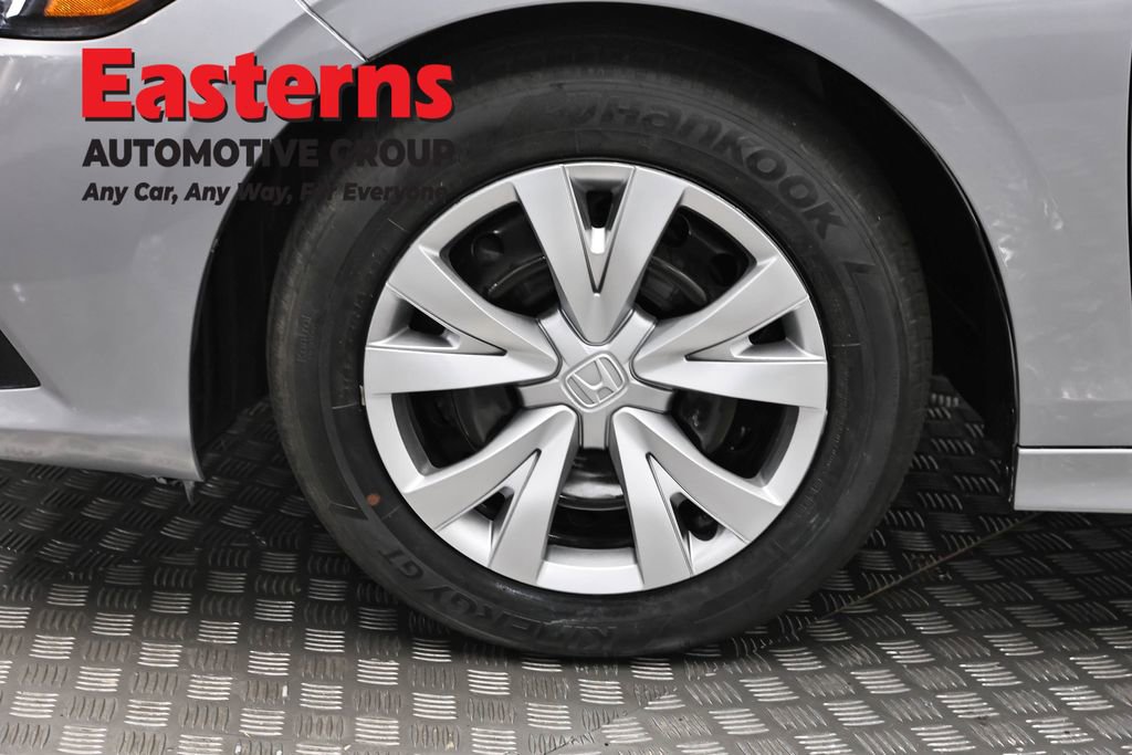 Used 2024 Honda Civic LX image 30