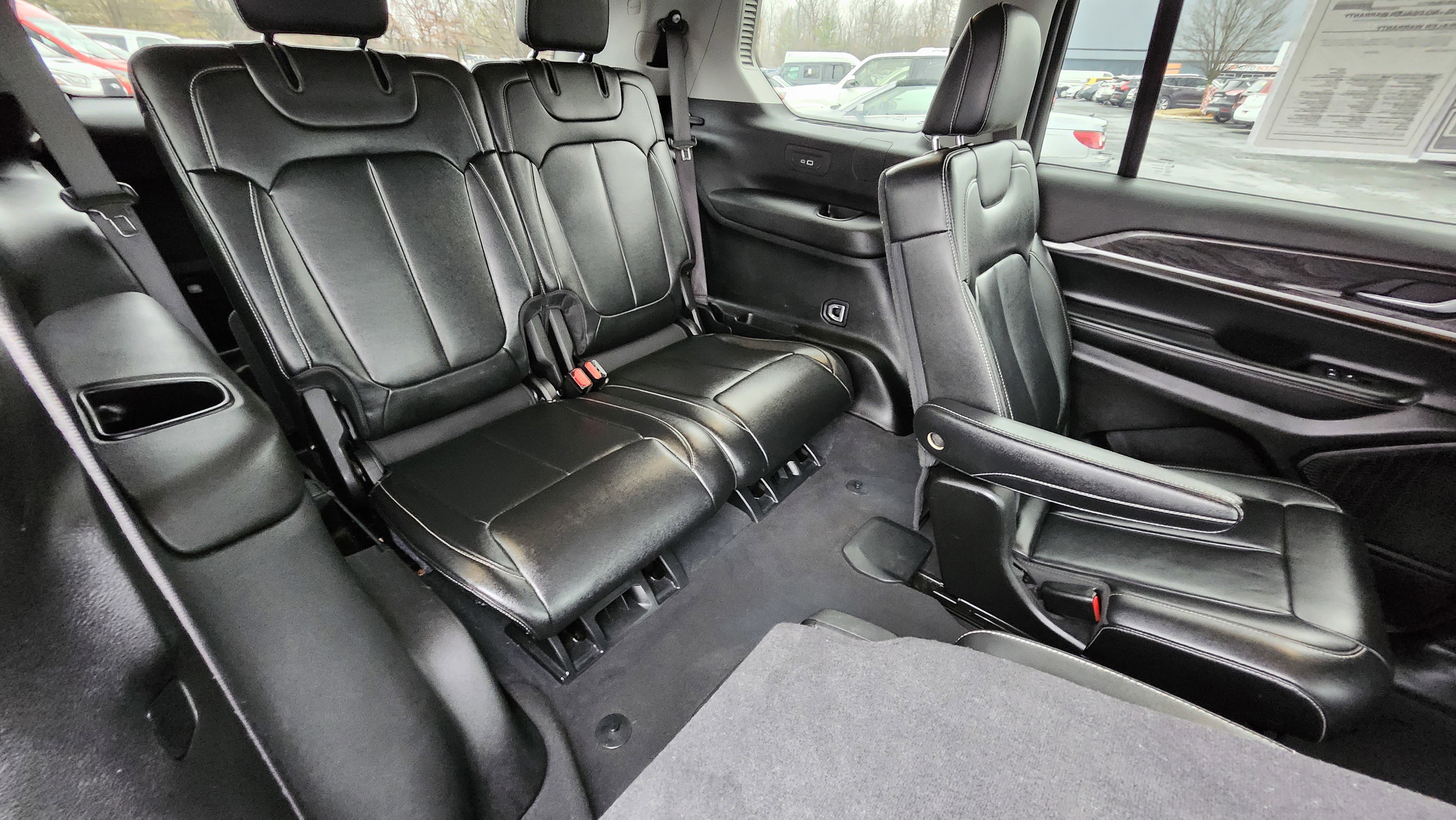 Used 2023 Jeep Grand Cherokee L Limited image 21