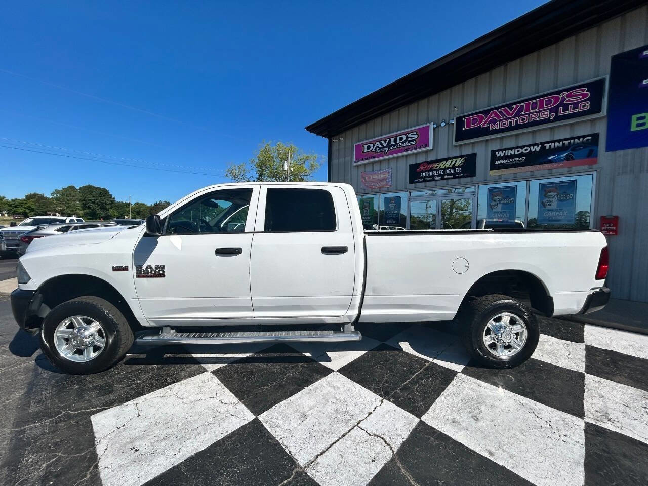 Used 2016 RAM 2500 Tradesman w/ Popular Equipment Group AWD/4WD image 2