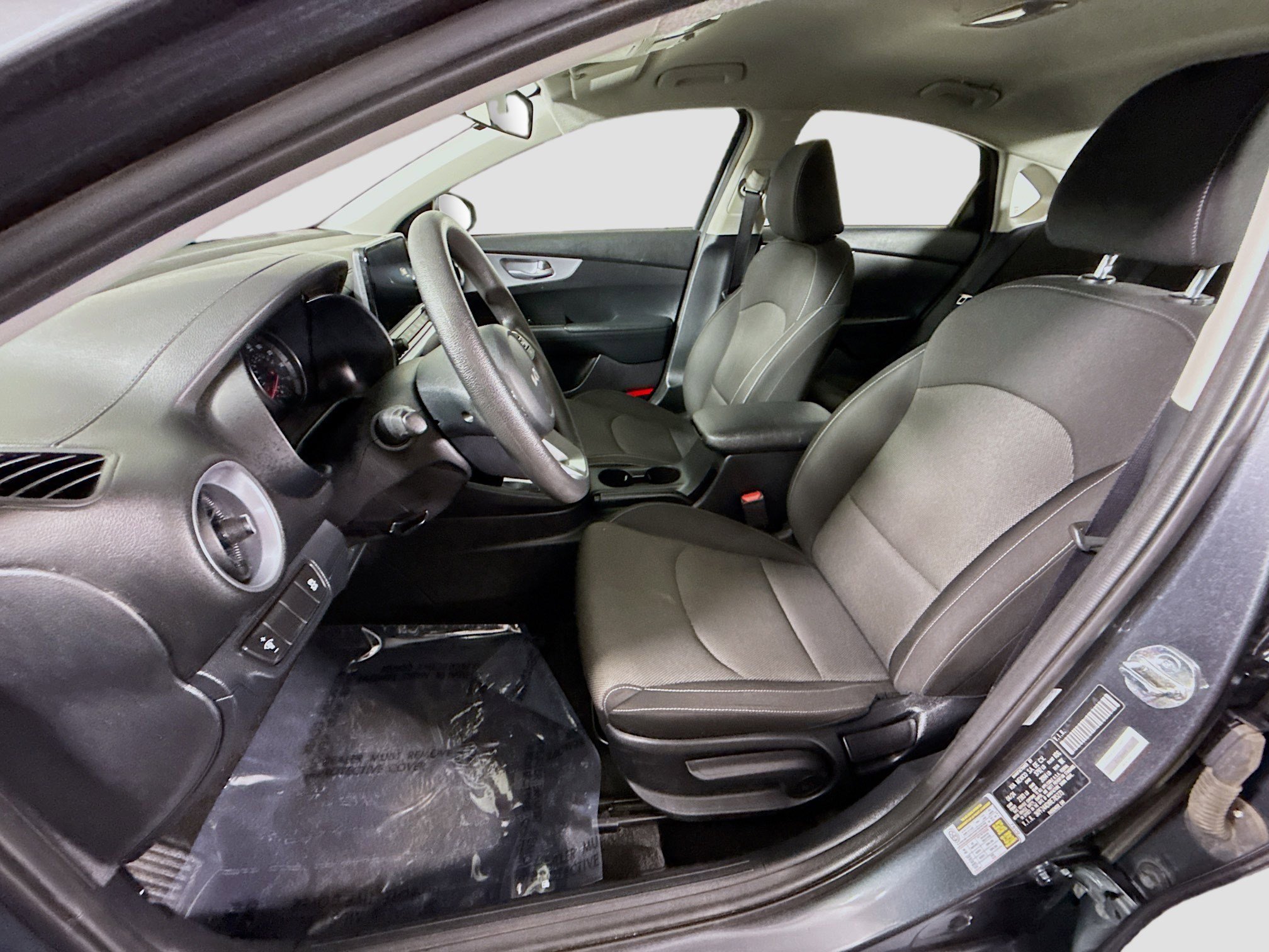 Used 2024 Kia Forte LX FWD image 21