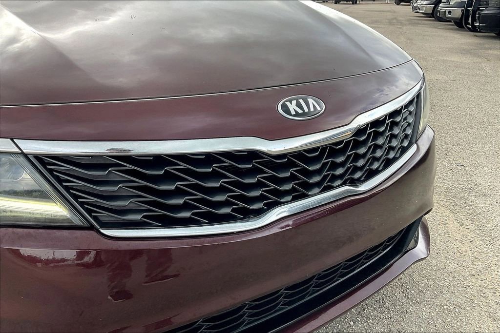 Used 2020 Kia Optima LX image 33