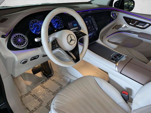 Certified 2023 Mercedes-Benz EQS 580 4MATIC SUV image 9