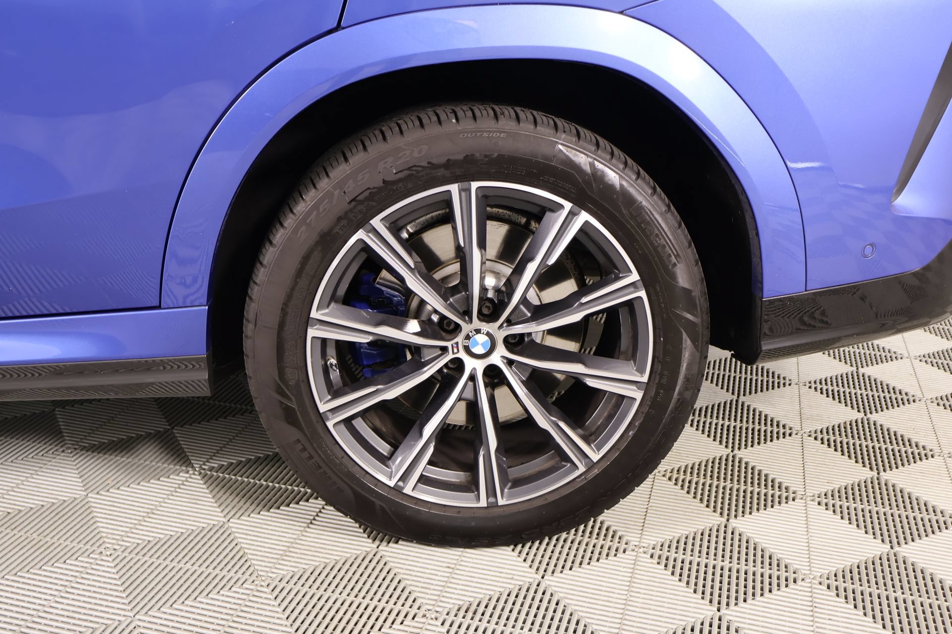 Used 2020 BMW X6 M50i w/ Premium Package AWD/4WD image 20