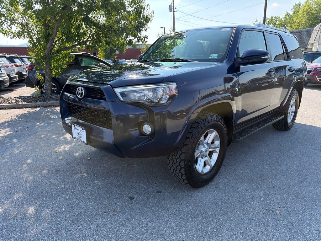 Used 2017 Toyota 4Runner SR5 Premium AWD/4WD image 7