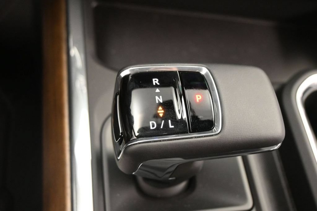 New 2025 Chevrolet Silverado 1500 High Country w/ Midnight Edition AWD/4WD image 18