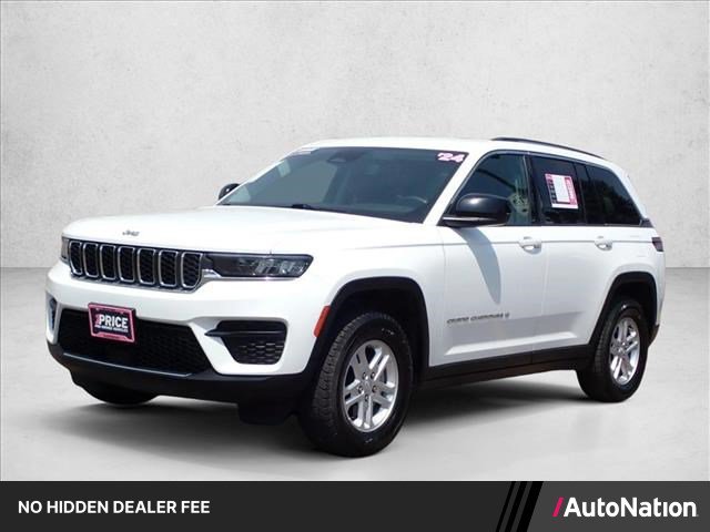 Used 2024 Jeep Grand Cherokee Laredo AWD/4WD image 1