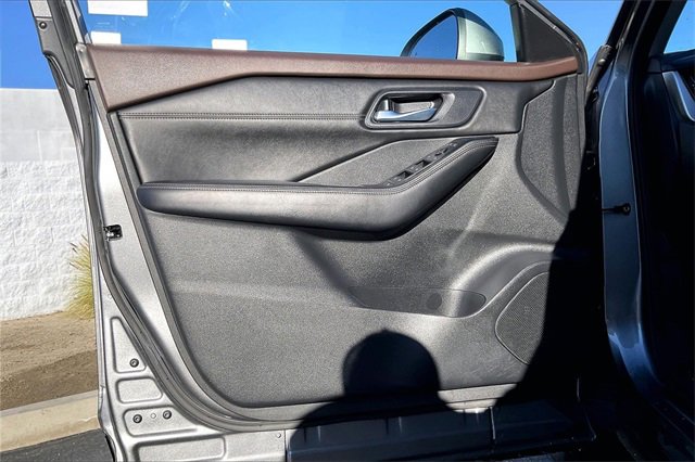 Certified 2022 Nissan Rogue SV w/ SV Premium Package image 22