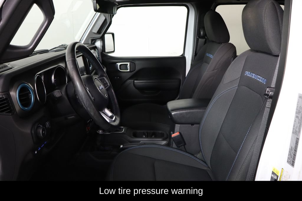 Used 2023 Jeep Wrangler Unlimited Rubicon 4xe w/ Cold Weather Group AWD/4WD image 14