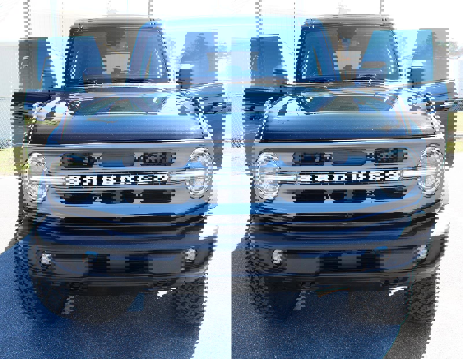 Used 2022 Ford Bronco Big Bend w/ Sasquatch Package image 7