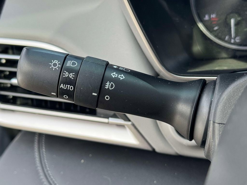 Used 2021 Subaru Outback Limited XT image 20