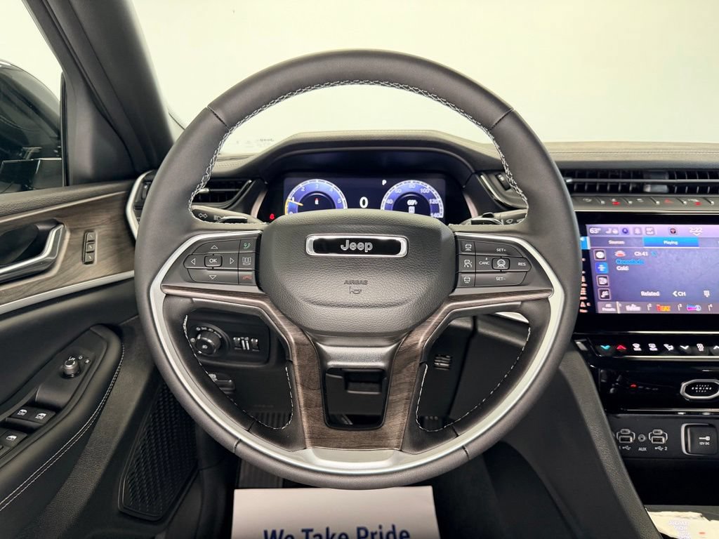 New 2026 Jeep Grand Cherokee Limited AWD/4WD image 14