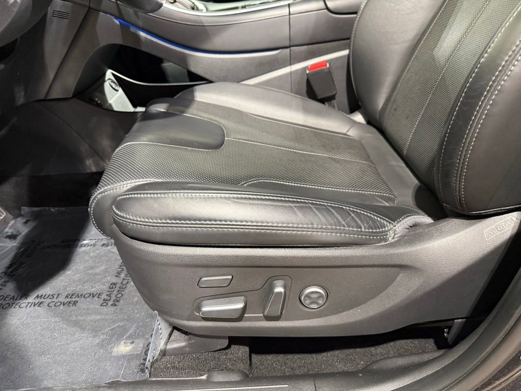 Used 2023 Hyundai Santa Fe Calligraphy AWD/4WD image 14