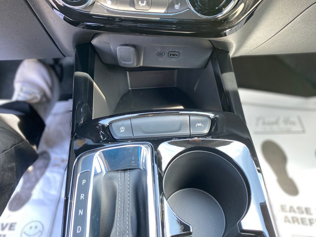 New 2026 Chevrolet Trax LT w/ Driver Confidence Package image 24