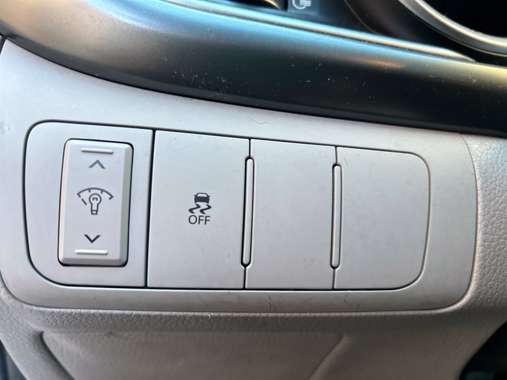 Used 2015 Kia Optima LX FWD image 21