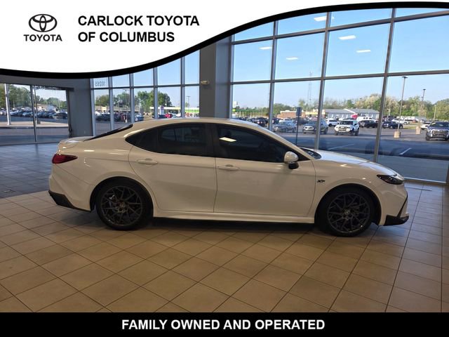 Used 2025 Toyota Camry SE w/ Convenience Package FWD image 6