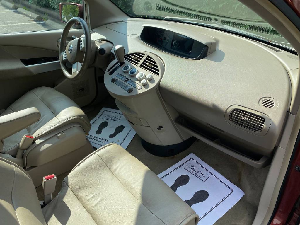 Used 2004 Nissan Quest SE w/ (SEA) Seat Pkg image 15