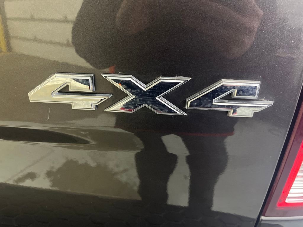 Used 2018 RAM 2500 Tradesman w/ Chrome Appearance Group image 60