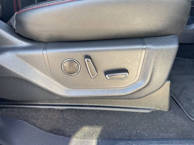 Used 2024 Ford Expedition Limited image 43