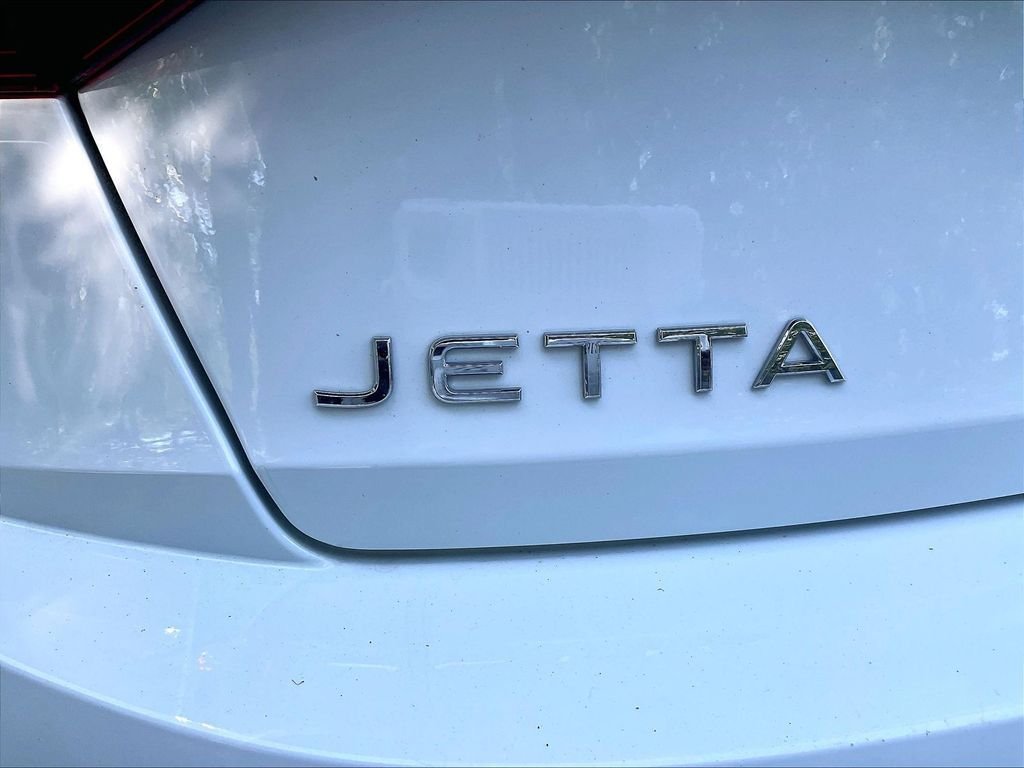 Certified 2023 Volkswagen Jetta Sport FWD image 27