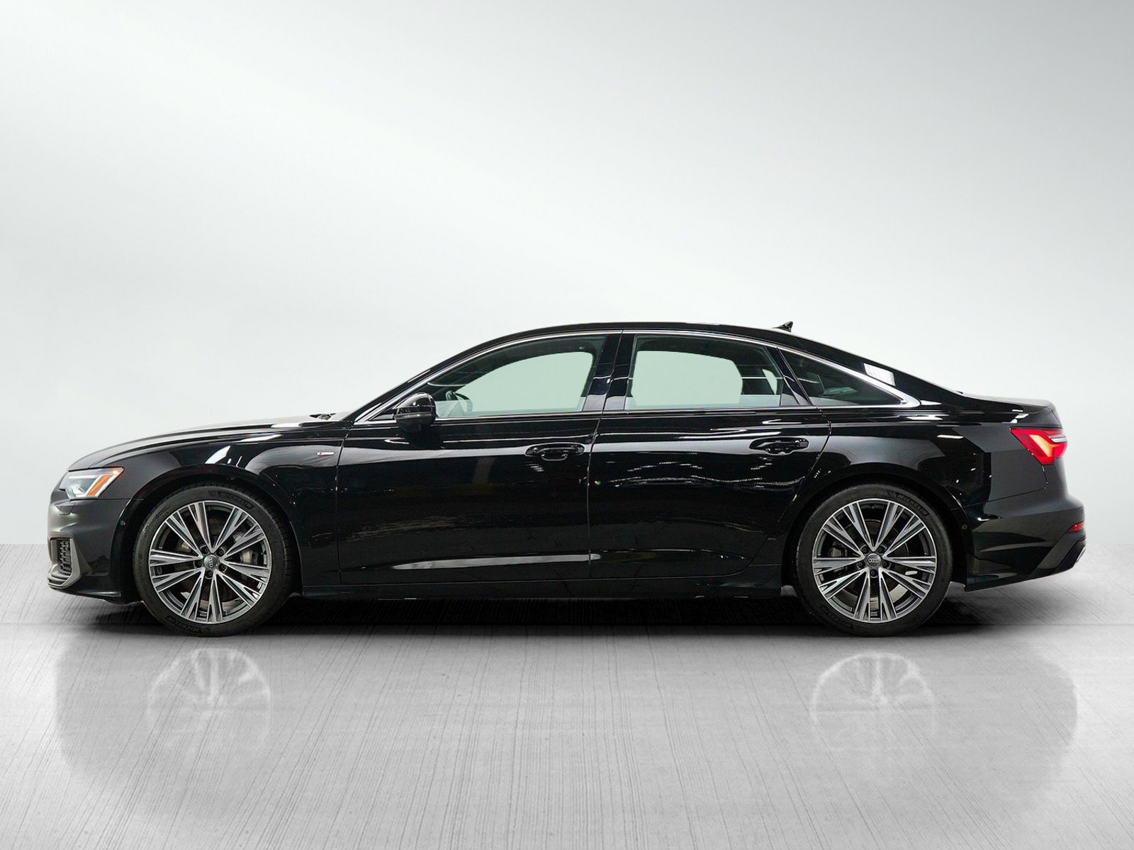 Used 2020 Audi A6 3.0T Premium Plus w/ Premium Plus Package AWD/4WD image 2