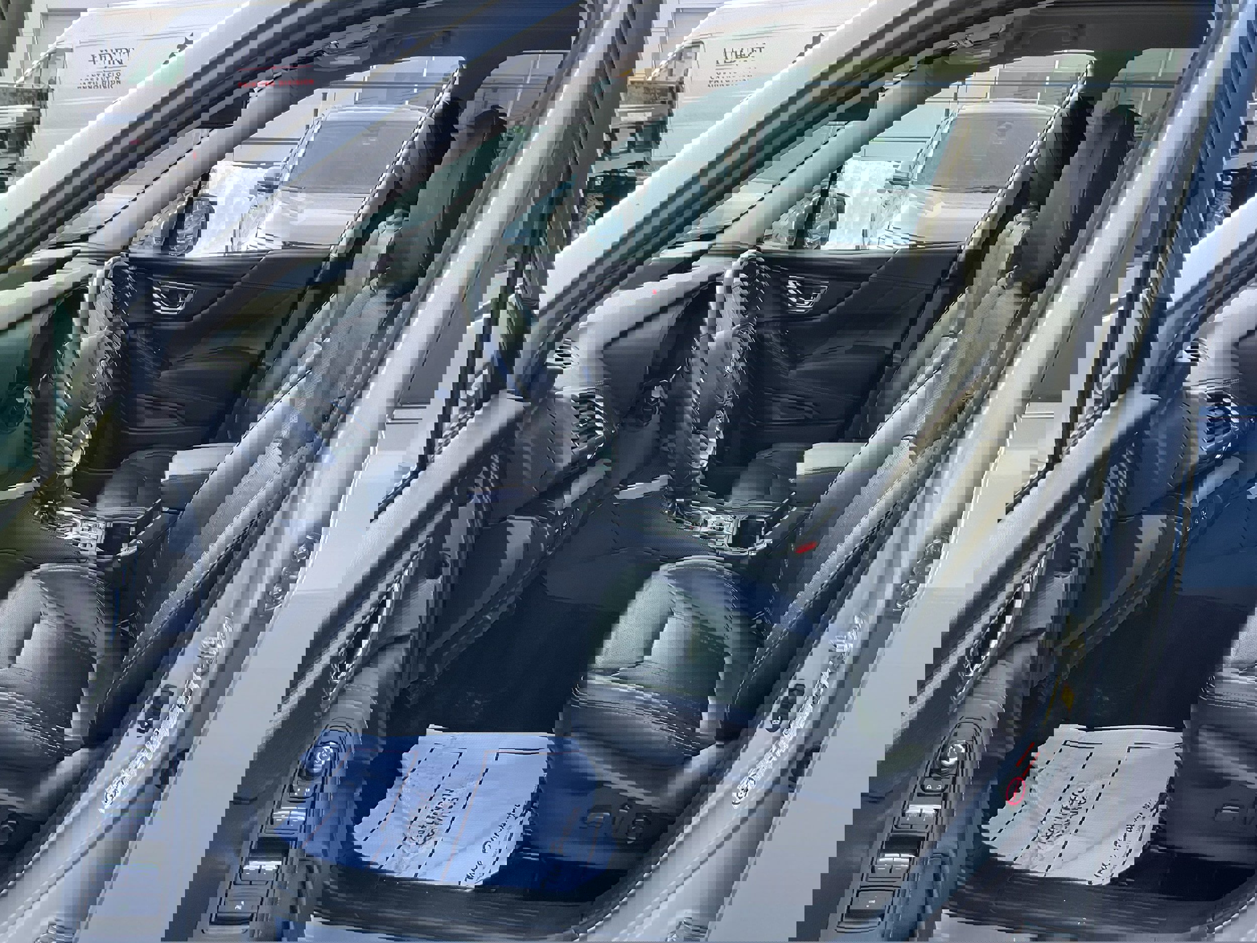 Used 2020 Subaru Forester Limited image 7