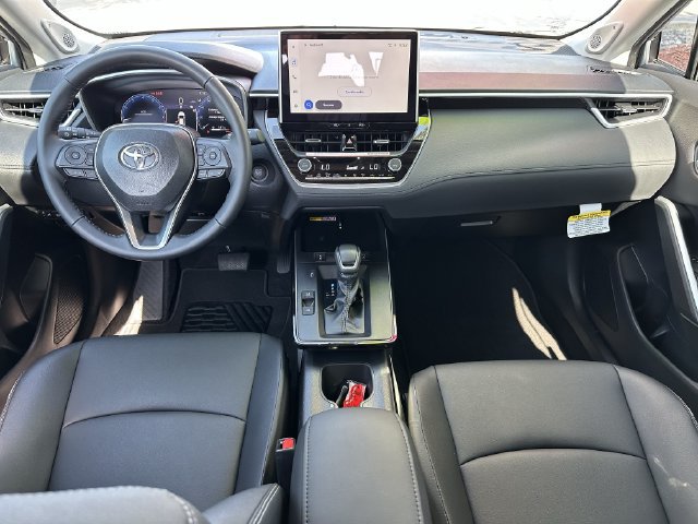 Used 2026 Toyota Corolla Cross XLE w/ Convenience Package FWD image 10