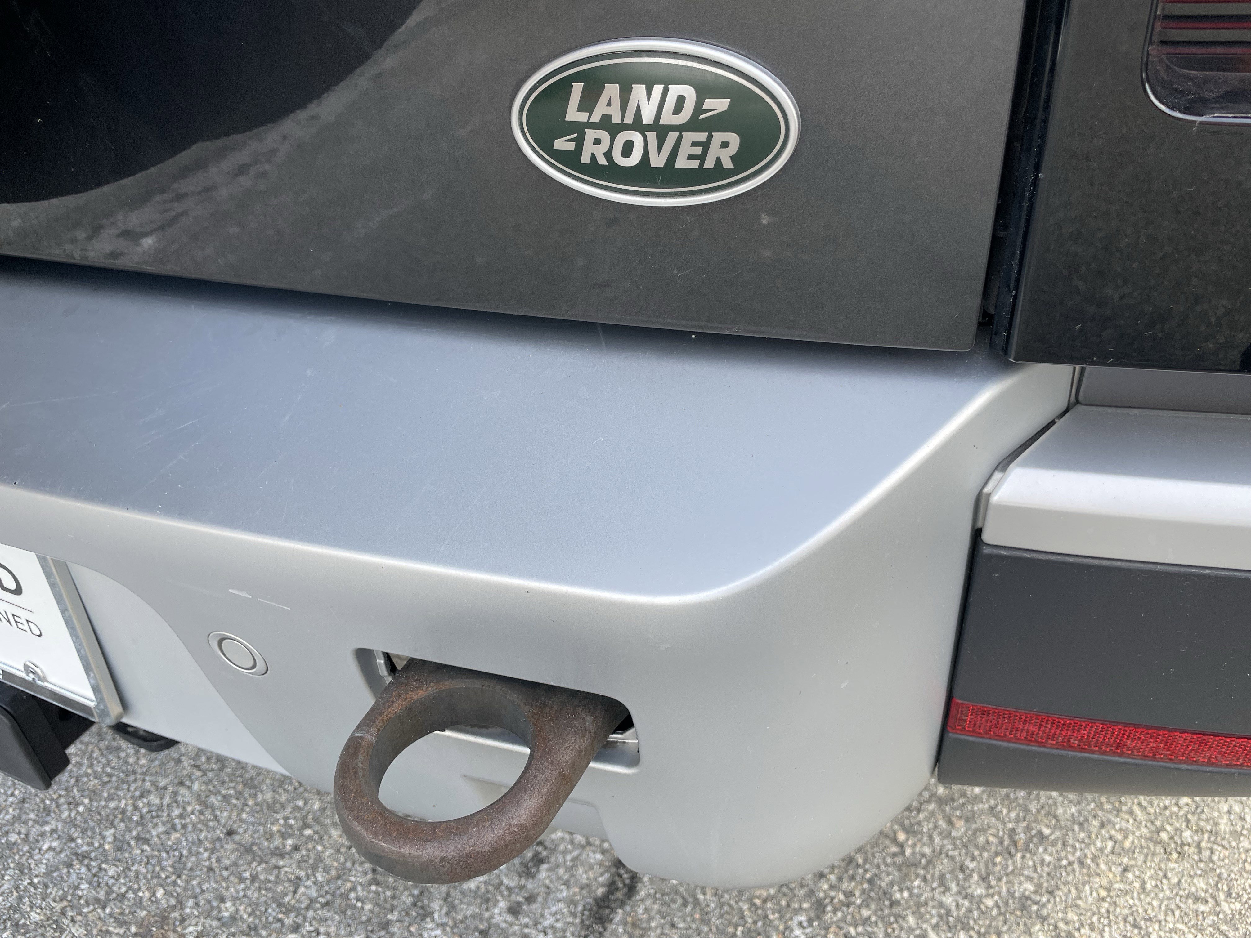 Used 2023 Land Rover Defender 130 First Edition image 35