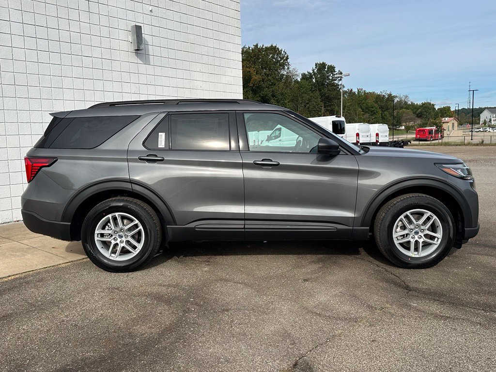 New 2027 Ford Explorer Active w/ Active Comfort Package AWD/4WD image 4
