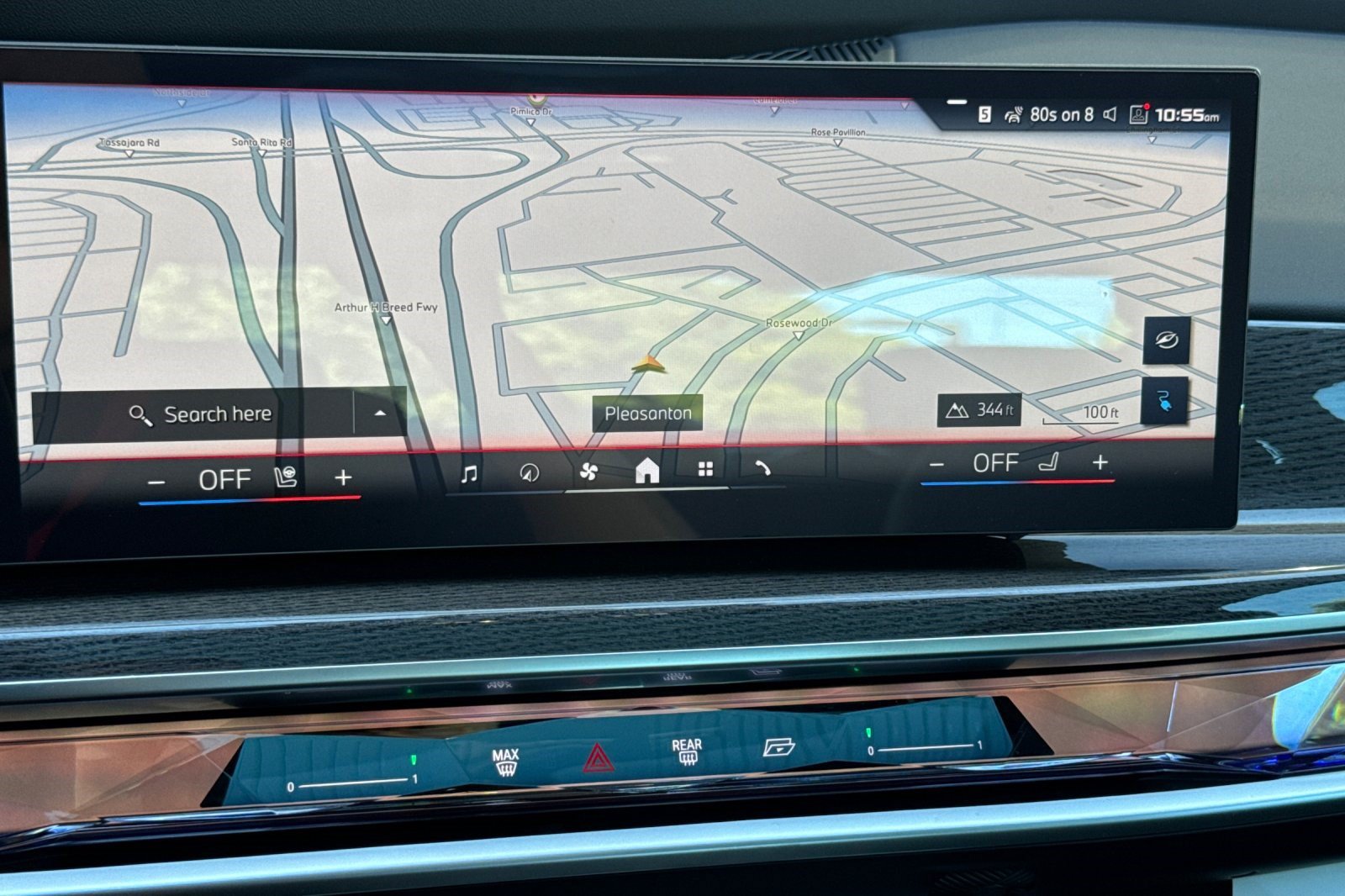 New 2026 BMW i7 M70 w/ Executive Package AWD/4WD image 16