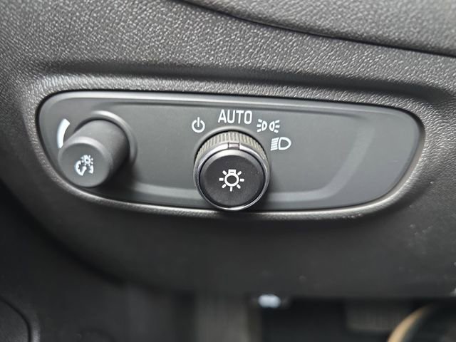 Used 2024 Chevrolet Equinox LT image 25