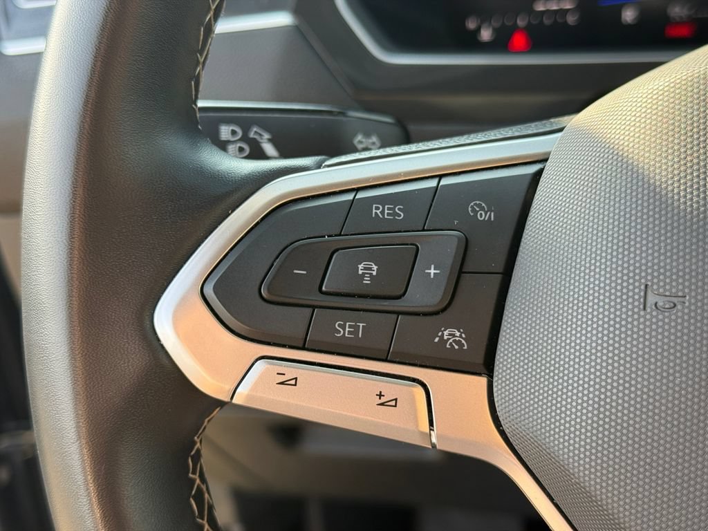 Used 2024 Volkswagen Tiguan Wolfsburg Edition AWD/4WD image 16